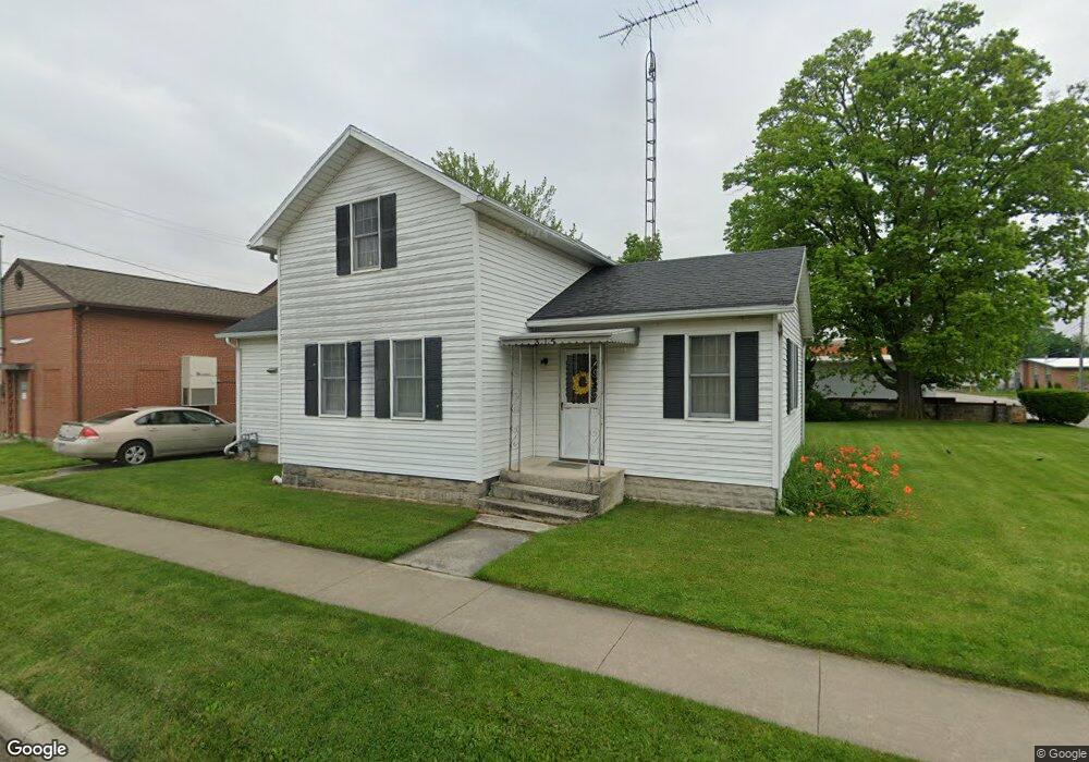 315 Maple St, Elmore, OH 43416 - photo 1