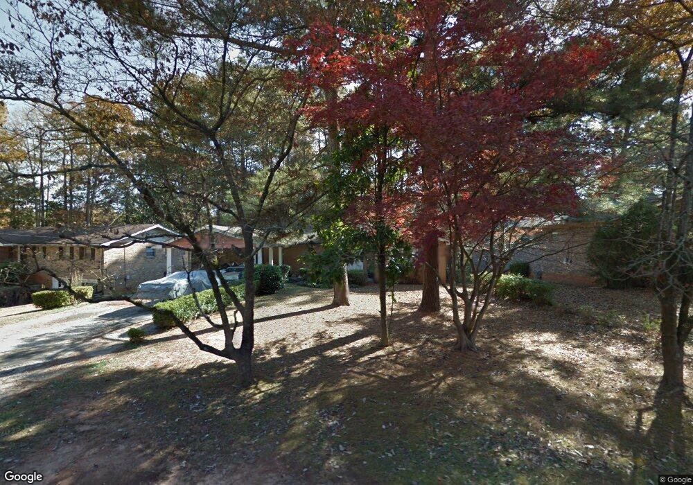 3926 Wildwood Lake Dr SW, Atlanta, GA 30331 - photo 1