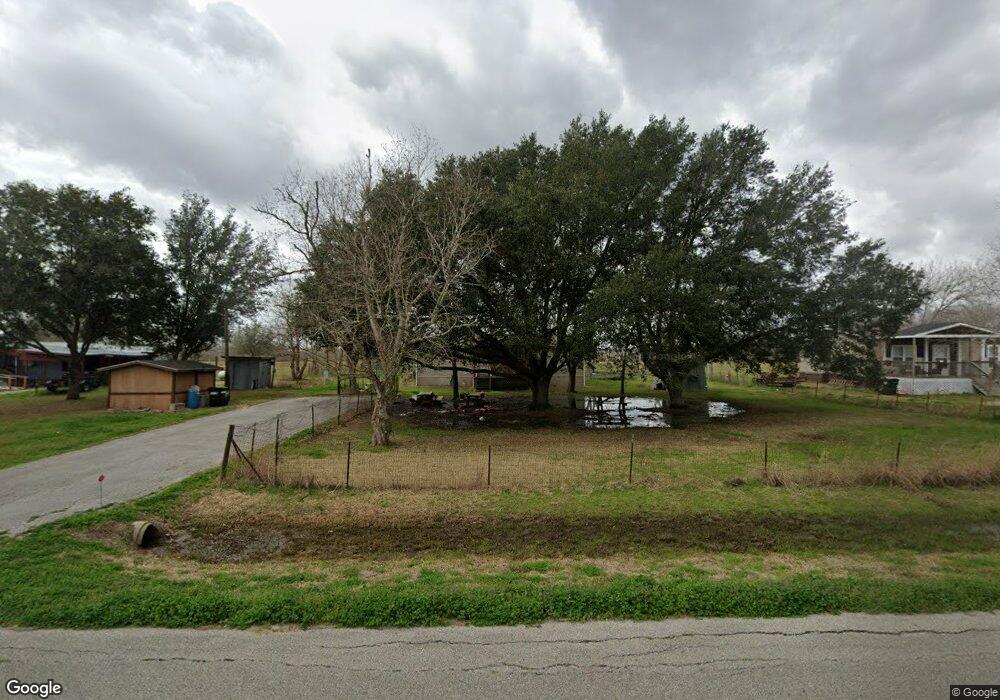 4538 Sand Hill Ln, Needville, TX 77461 - photo 1