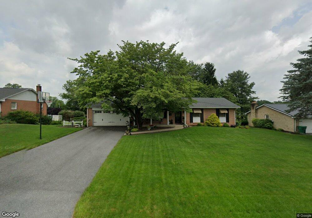 2959 Jefferson Dr, Chambersburg, PA 17201 - photo 1