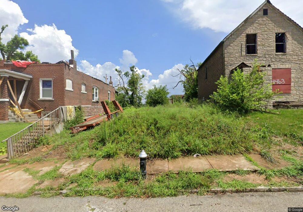 4465 Penrose St, Saint Louis, MO 63115 - photo 1