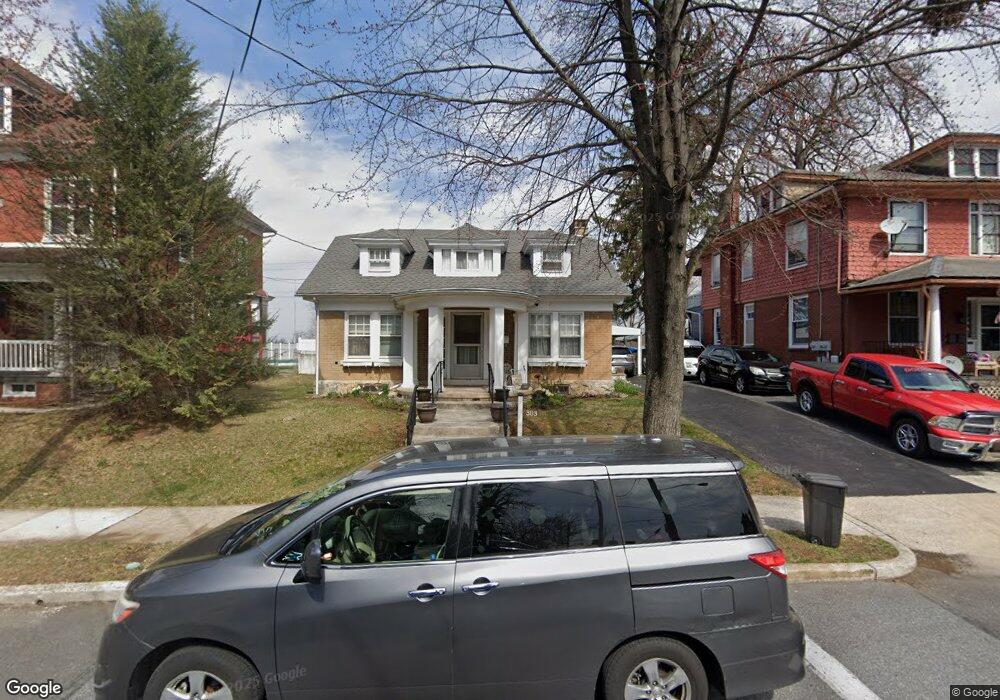 303 Summit St, Reading, PA 19611 - photo 1