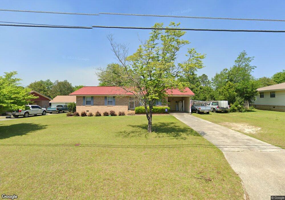 1605 Springdale Rd, Dublin, GA 31021 - photo 1