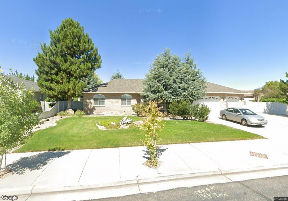 7674 S 5200 W, West Jordan, UT 84081 - photo 1