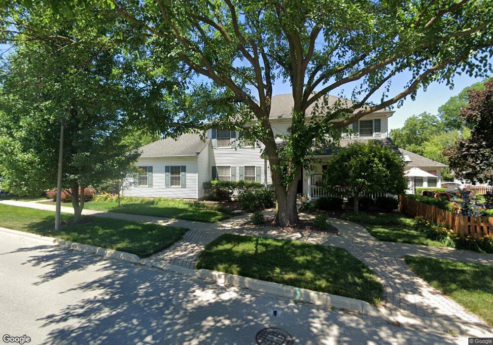101 N Clinton Ave, Elmhurst, IL 60126 - photo 1