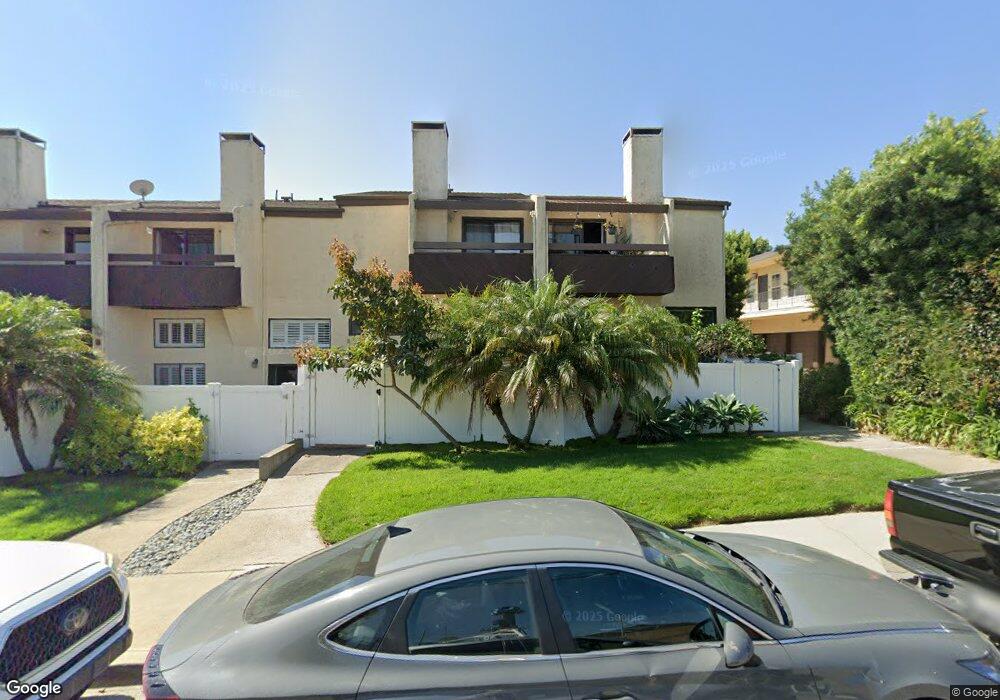 1908 Vanderbilt Ln unit G, Redondo Beach, CA 90278 - photo 1