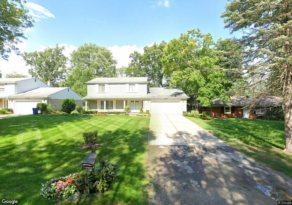 2243 Somerset Rd, Bloomfield Hills, MI 48302 - photo 1