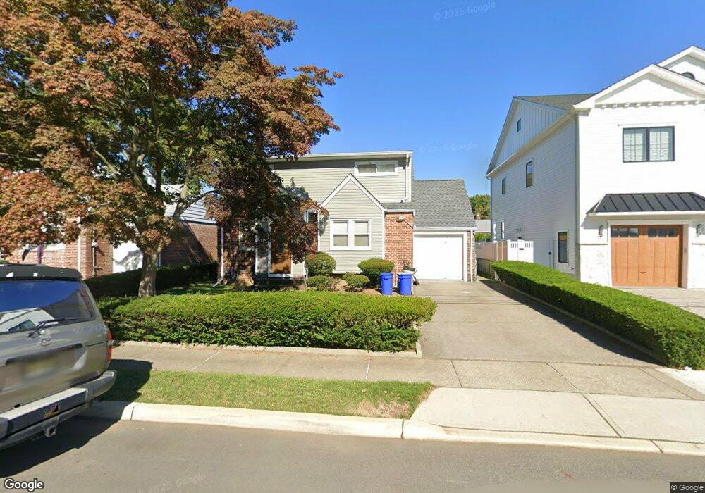 181 Wilson St, Saddle Brook, NJ 07663 - photo 1