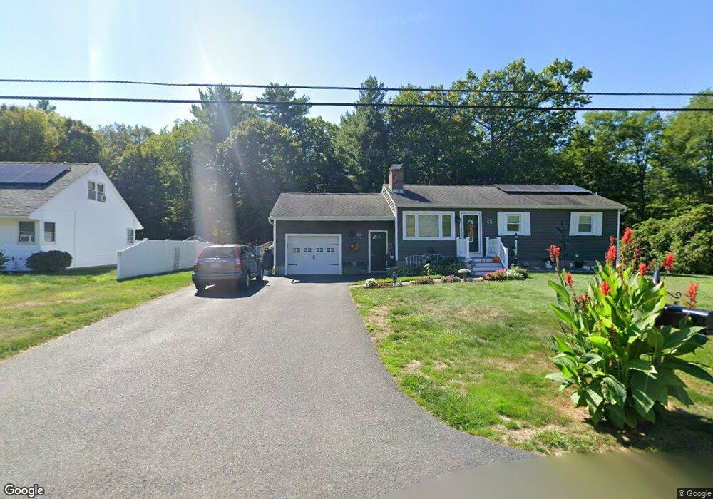 62 Highland Ave, Easthampton, MA 01027 - photo 1