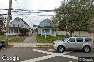 223 Washington Ave, Cedarhurst, NY 11516