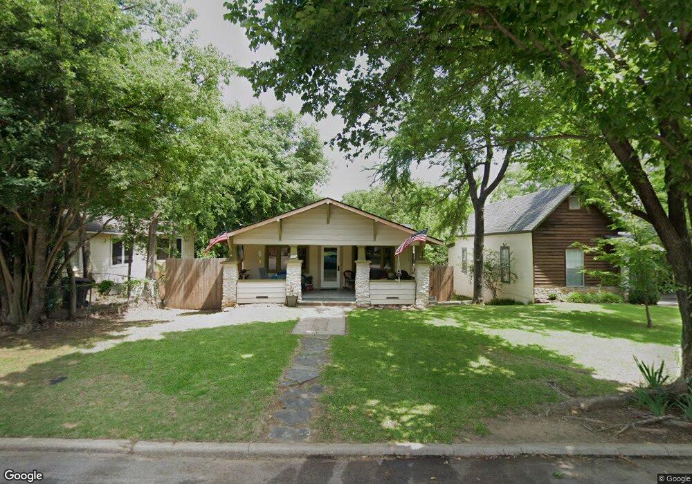 1405 W Gandy St, Denison, TX 75020 - photo 1