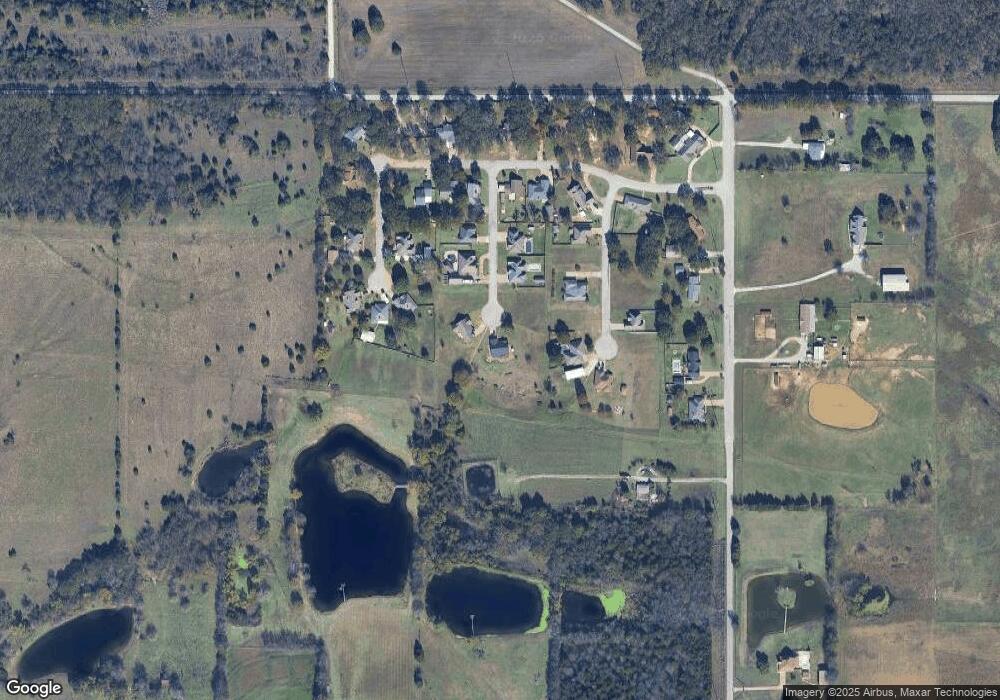 1631 Oak Leaf Cir, Ardmore, OK 73401 - photo 1