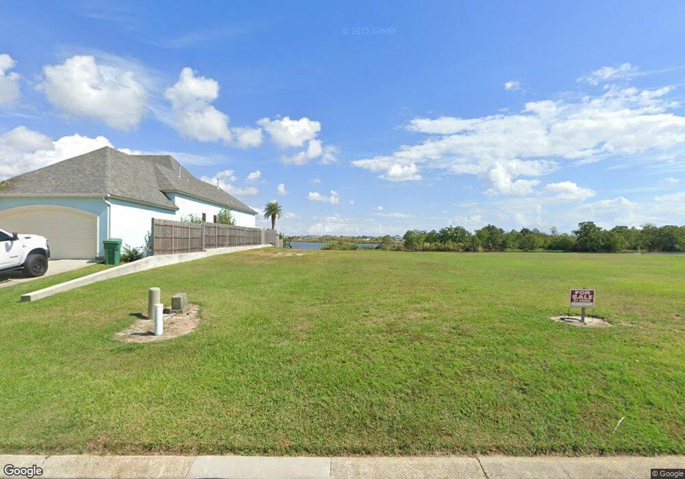 1530 Royal Palm Dr, Slidell, LA 70458 - photo 1