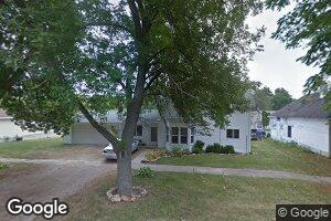 204 E 2nd St, Mechanicsville, IA 52306