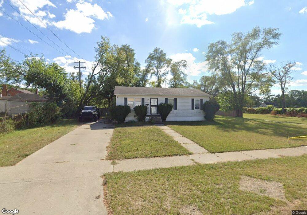 8511 Cloverdale Ave, Ferndale, MI 48220 - photo 1