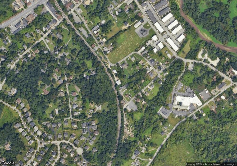 5756 Railroad Ave, Elkridge, MD 21075 - photo 1