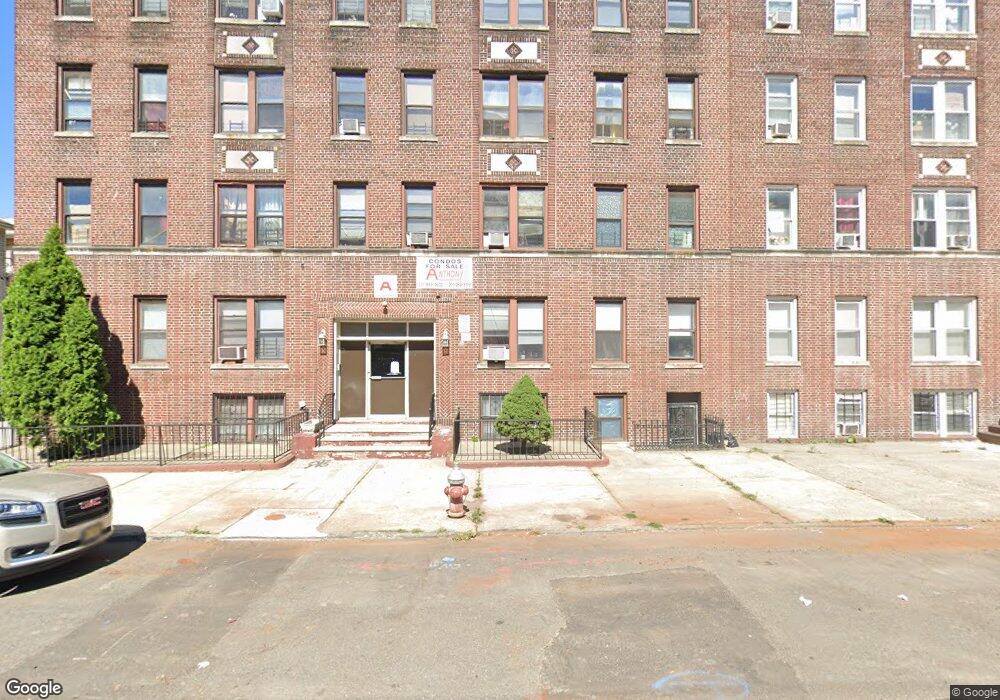 117 Corbin Ave, Jersey City, NJ 07306 - photo 1