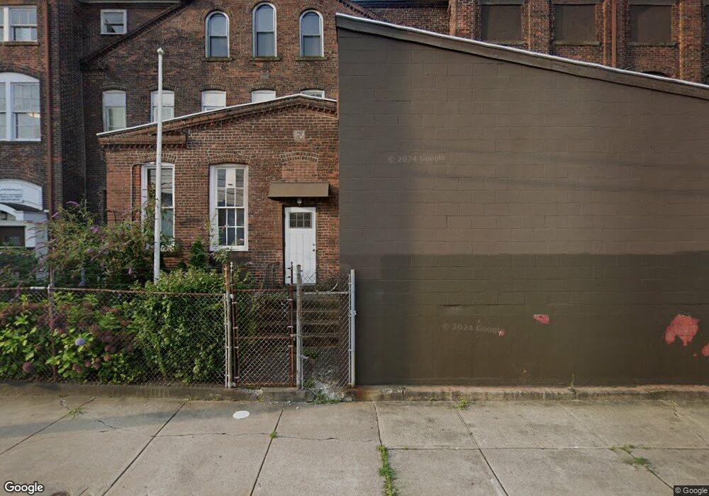 938 Crescent Ave, Bridge Port, CT 06607 - photo 1