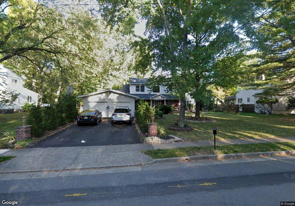 4 Warwick Rd, Edison, NJ 08820 - photo 1