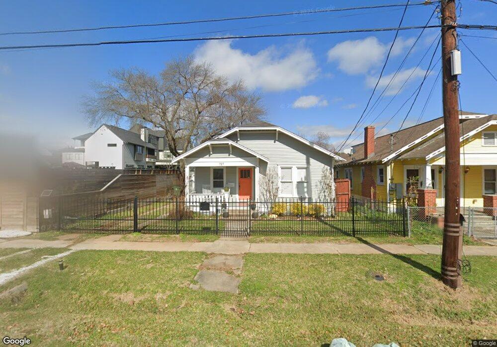 727 E 12th 1/2 St, Houston, TX 77008 - photo 1