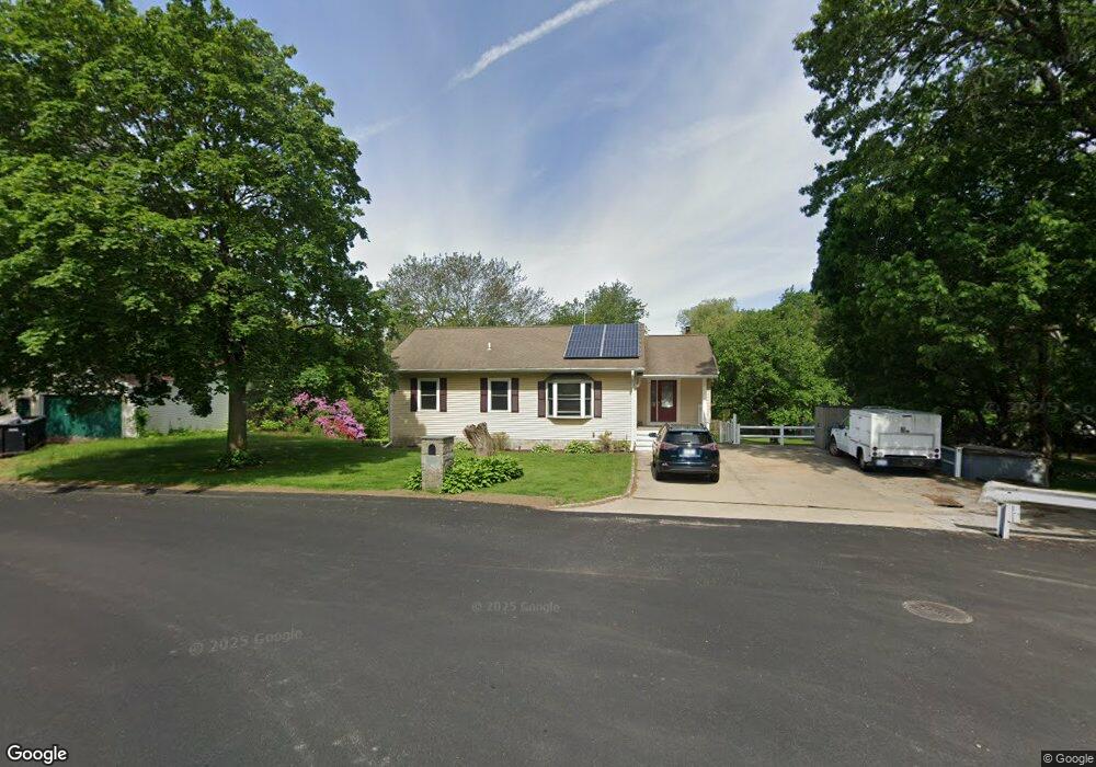 11 Pleasant View Cir, Greenville, RI 02828 - photo 1