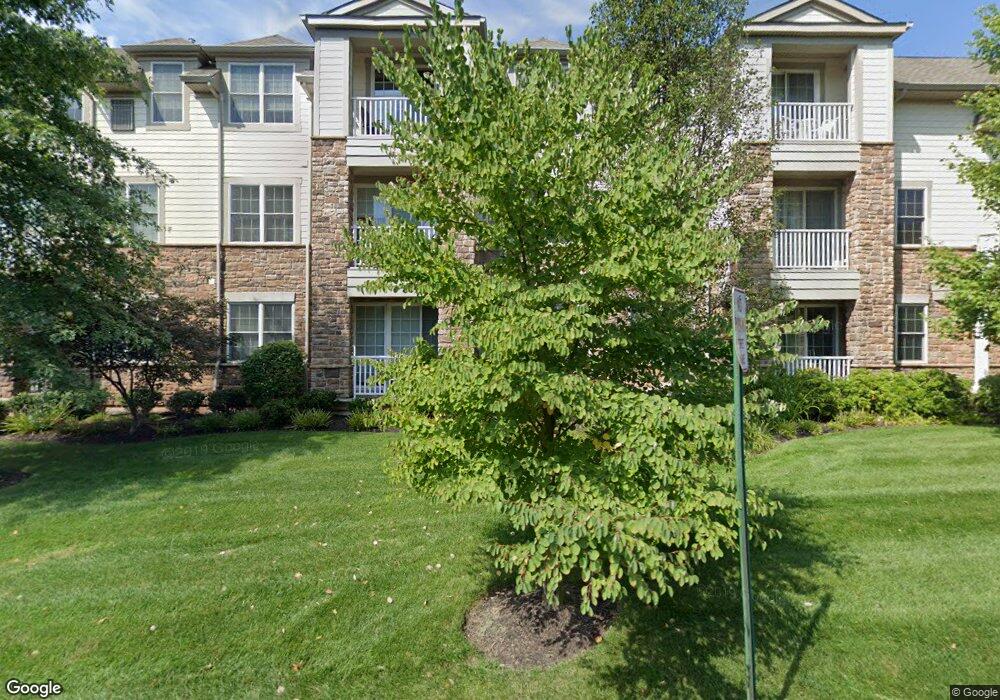 473 Victoria Dr unit 12, Bridgewater, NJ 08807 - photo 1