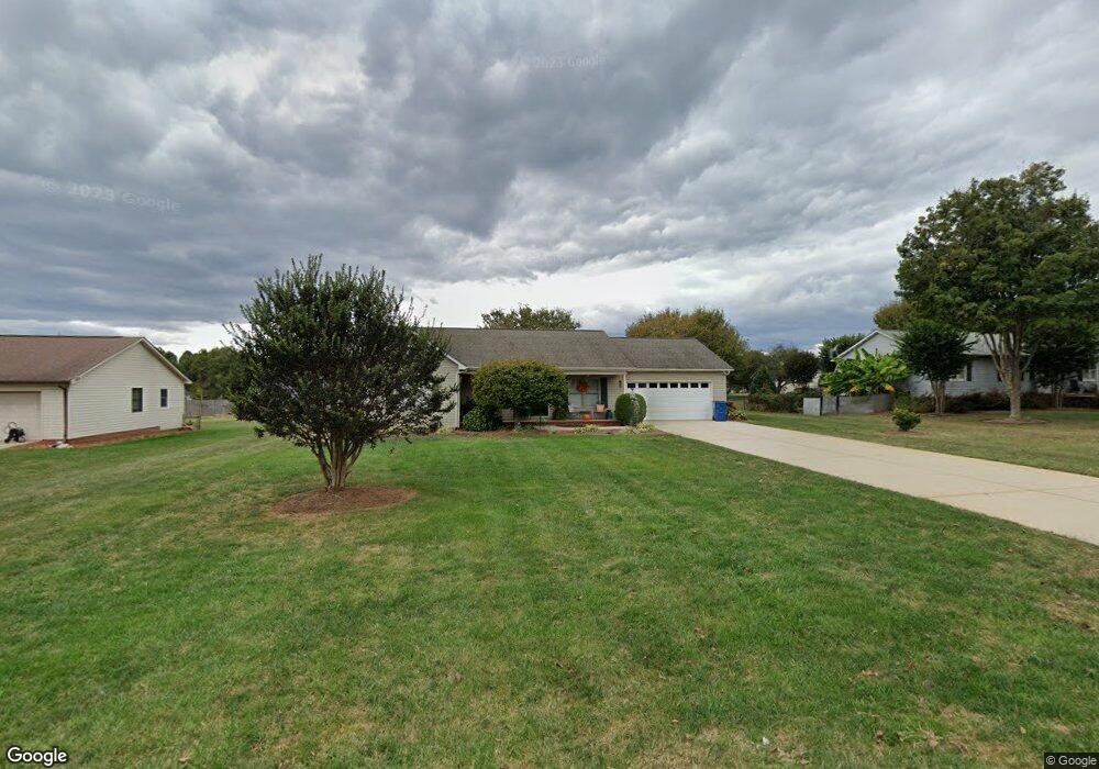 159 Elk Dr, Statesville, NC 28625 - photo 1