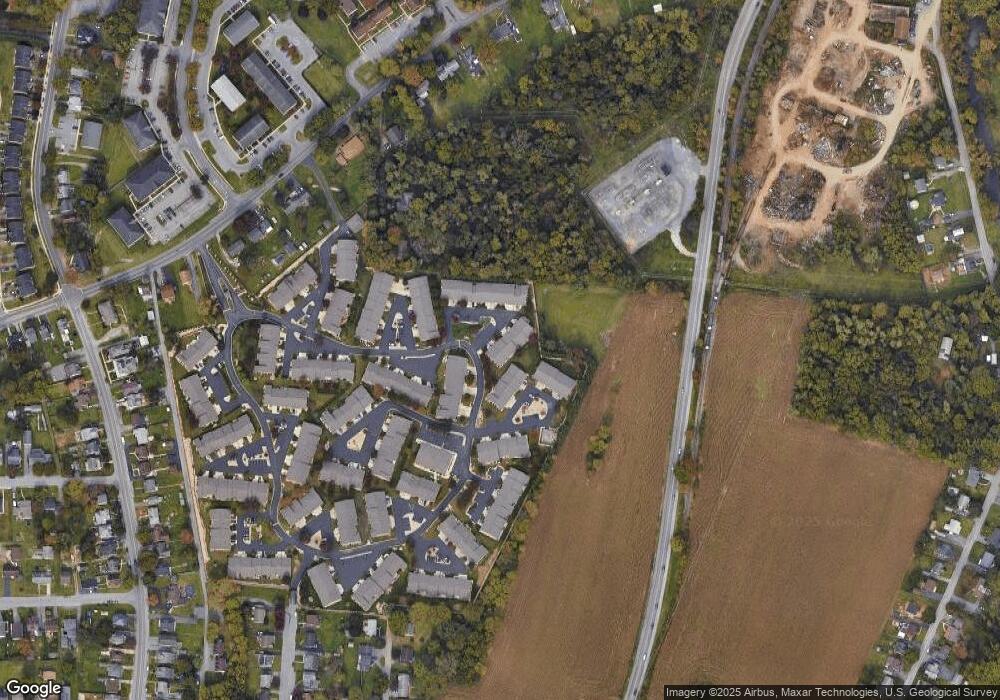 253 Sunbrook Ln, Hagerstown, MD 21742 - photo 1