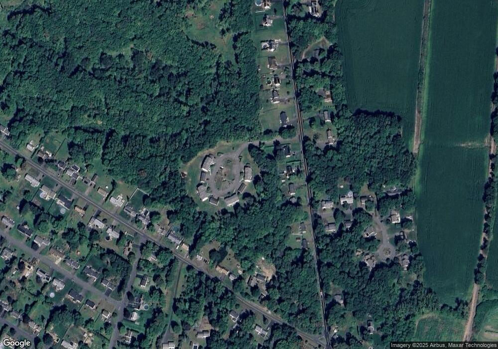 288 Broad Brook Rd unit 3A, Enfield, CT 06082 - photo 1