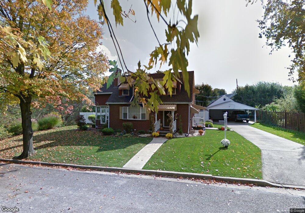 805 Lehmer St, Latrobe, PA 15650 - photo 1