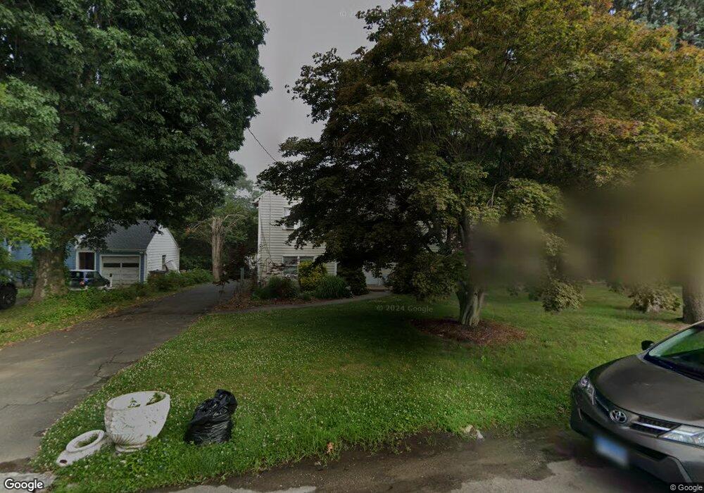 119 Soundview Ct, Stamford, CT 06902 - photo 1