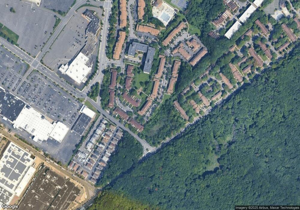 265 Windham Loop unit 409, Staten Island, NY 10314 - photo 1