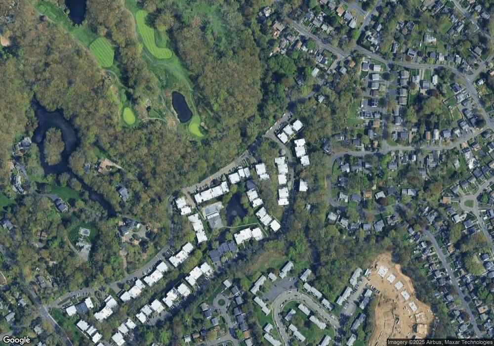 46 Gillies Ln, Norwalk, CT 06854 - photo 1