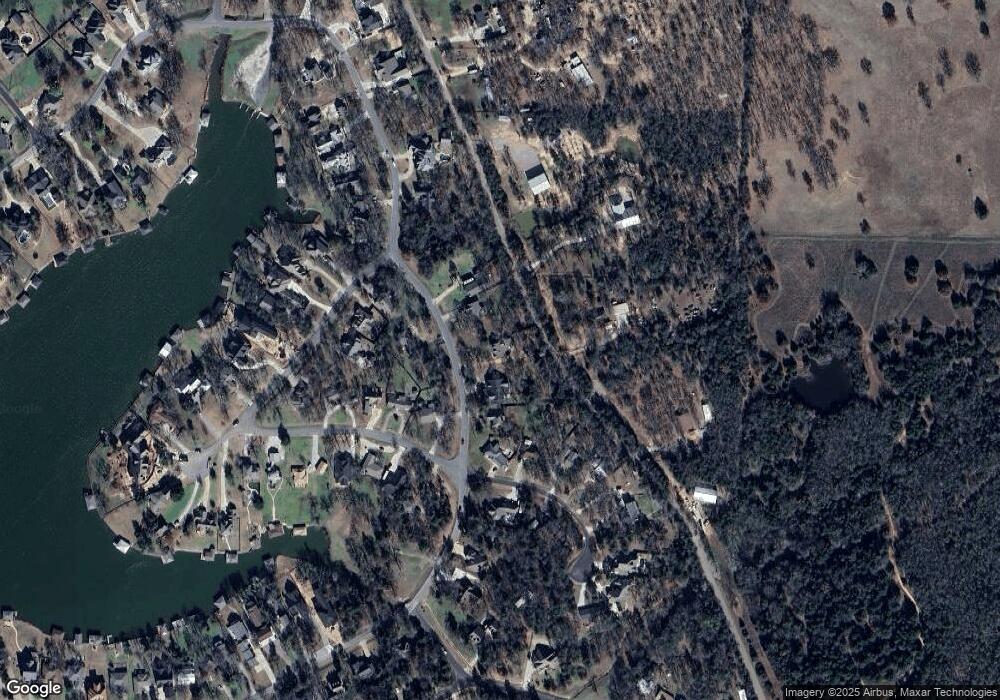 719 Kiowa Dr E, Gainesville, TX 76240 - photo 1