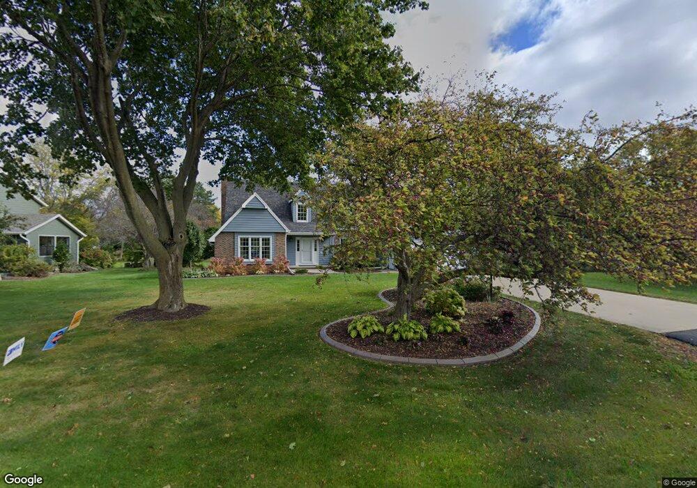 3226 N Shawnee Ln, Appleton, WI 54914 - photo 1