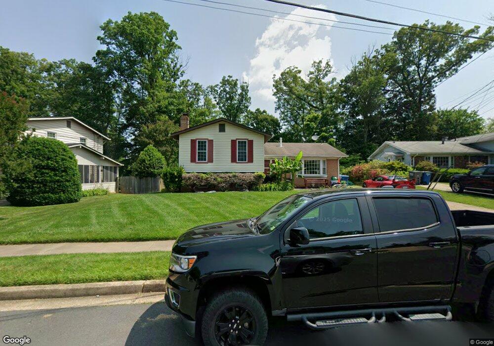 4641 Tara Dr, Fairfax, VA 22032 - photo 1