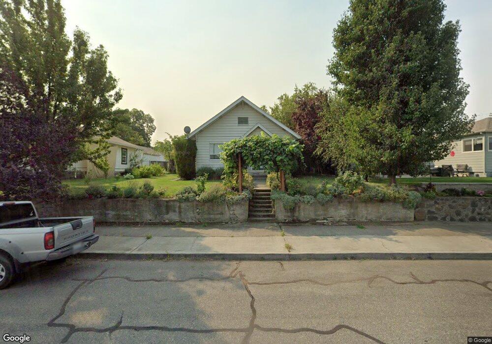 1110 E 11th St, the Dalles, OR 97058 - photo 1