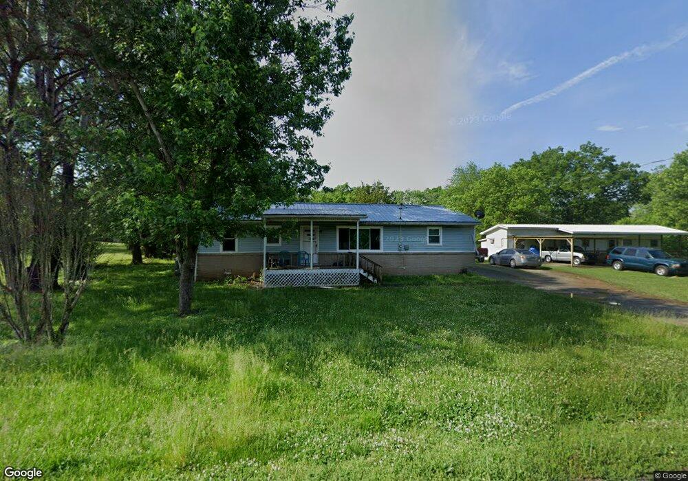 207 Juniper St, Shelbyville, TN 37160 - photo 1