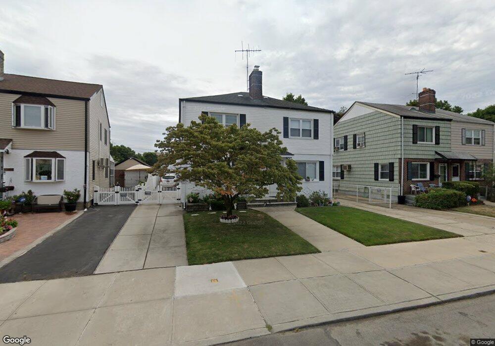 13850 64th Ave, Flushing, NY 11367 - photo 1