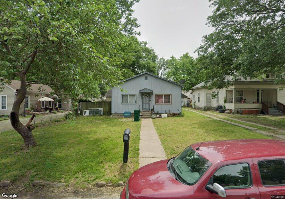 1720 Dirr Ave, Parsons, KS 67357 - photo 1