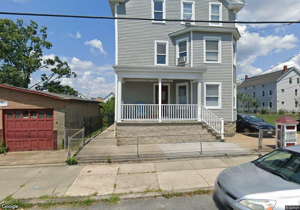 662 King Philip St, Fall River, MA 02724 - photo 1