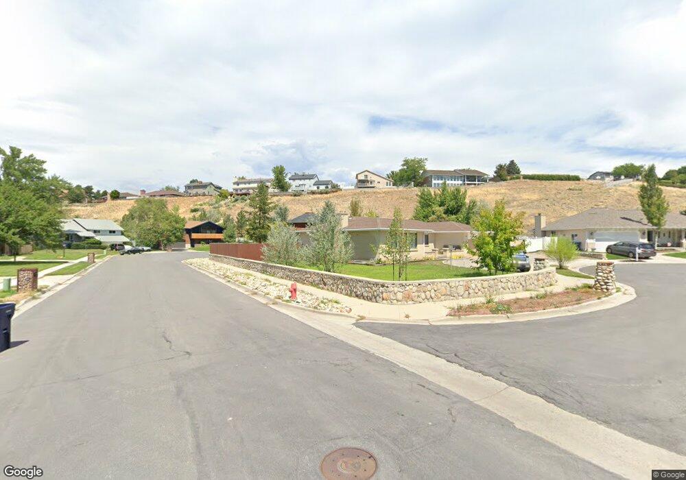 1661 E Nichole Cir, Sandy, UT 84093 - photo 1