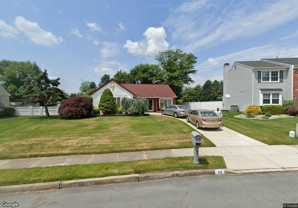 28 Cameron Cir, Clementon, NJ 08021 - photo 1