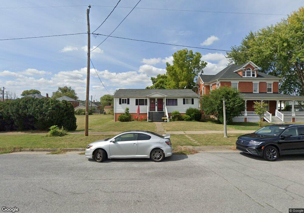 137 Dupont Blvd, Waynesboro, VA 22980 - photo 1