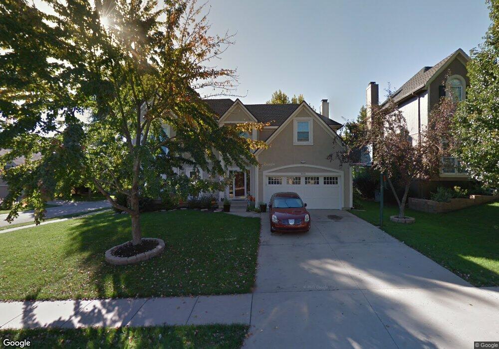 5318 Hallet St, Shawnee, KS 66216 - photo 1