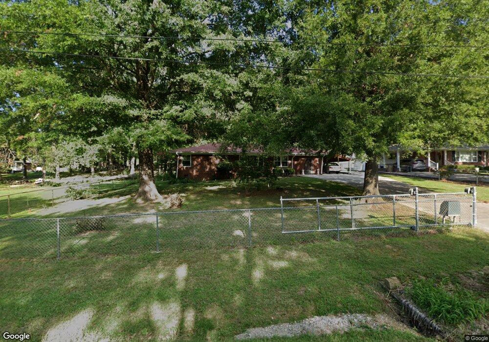 201 Avis Dr, Dalton, GA 30721 - photo 1