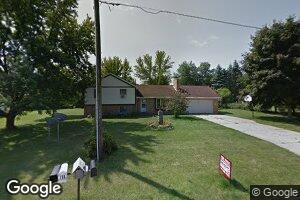 708 S Rainbow Dr, Clare, MI 48617