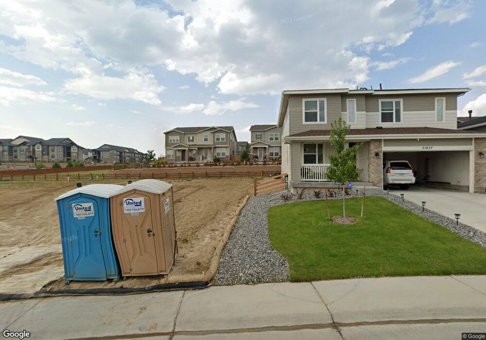 21827 E Stanford Cir, Aurora, CO 80015 - photo 1