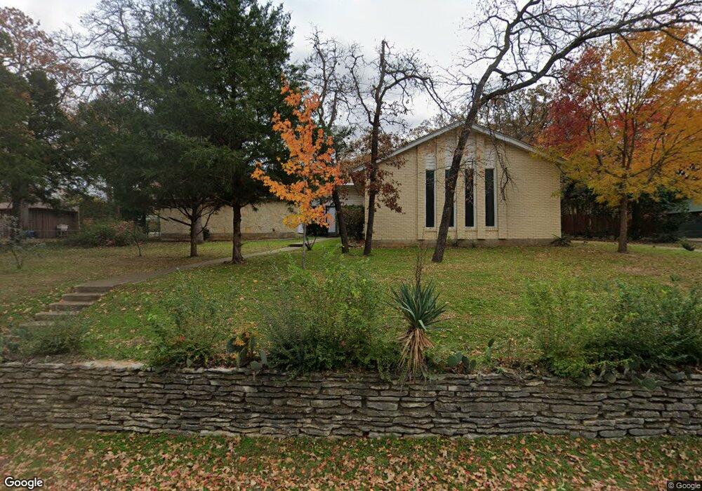 1206 Ridgecrest Cir, Denton, TX 76205 - photo 1