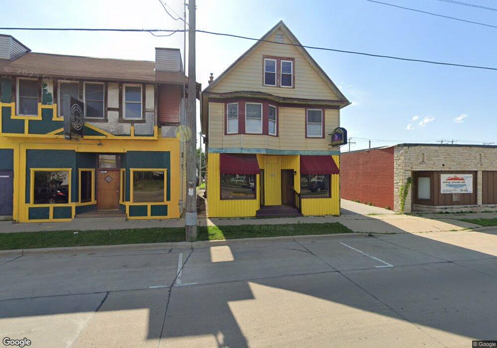 4763 N 124th St, Butler, WI 53007 - photo 1